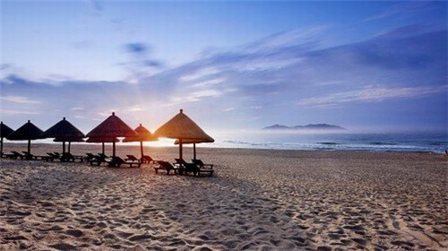 汽车美容加盟店哪些品牌不要加盟费，汽车美容连锁店值得加盟吗